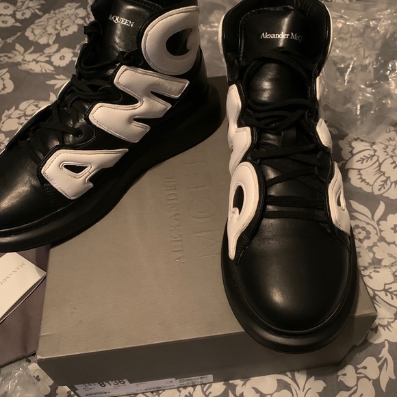 Alexander McQueen men’s - Picture 2 of 4